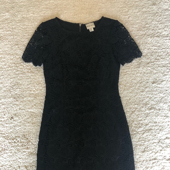 Reiss Guipure black lace dress size 0 - Picture 4 of 4
